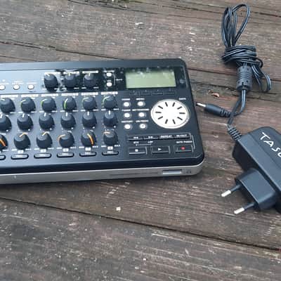 TASCAM DP-008 8-Track Digital Portastudio + PSU + 1gb flashcard image 2