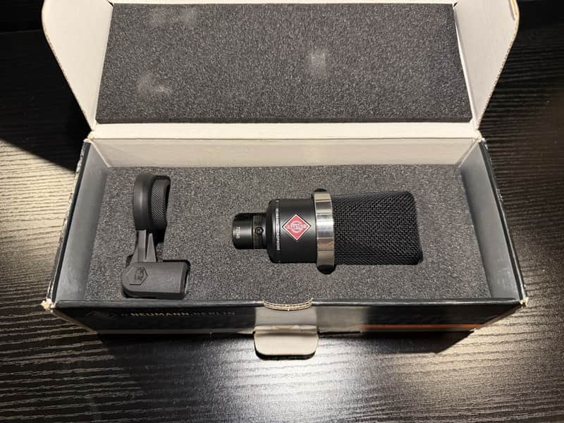 Neumann TLM 102 mt Large Diaphragm Cardioid Condenser Microphone