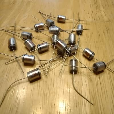 (x20) Nos Polypropylene Capacitors .002uF image 2