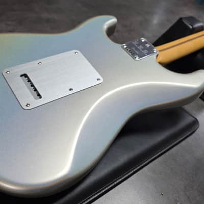 Fender H.E.R. Stratocaster BRAND NEW Limited Edition Artist Signature Custom Chrome Glow Anodized Aluminum 60s Vintage Spec Noiseless Pickups HER Strat Color Change Flip Flop Paint Guitar image 15