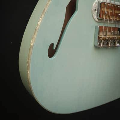 Fender Parallel Universe Volume II Tele® Mágico Pre-Owned image 6