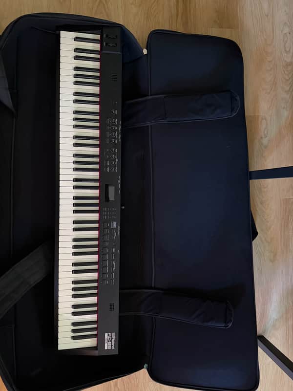 Roland RD-88EX 88-Key Digital Stage Piano