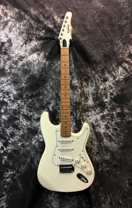 Used Epiphone Gibson S310 Strat Style White Electric Guitar w/Batwing Headstock image 1