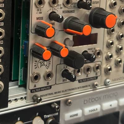 Industrial Music Electronics Bionic Lester mkiii 2020s - Silver image 3