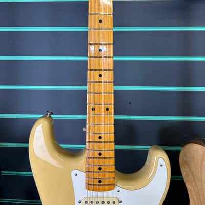 Fender American Vintage II '57 Stratocaster Vintage Blonde 2023 Electric Guitar image 6