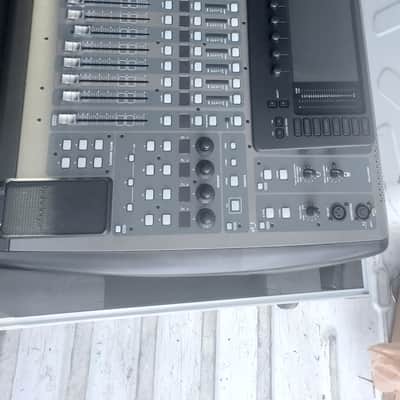 Behringer X32 mid 2000's - Gray image 3