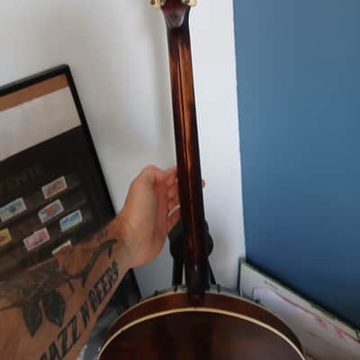 Levin Tenor Banjo. 1930-39 image 5