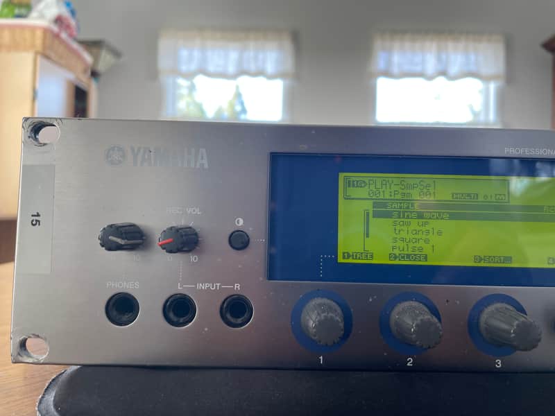 Yamaha A4000 Sampler AND  Multi-Effects Unit (Please Read) Bild 1