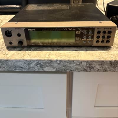 YAMAHA WX5 MIDI Wind Controller with VL70-m Virtual Acoustic Tone Generator image 9