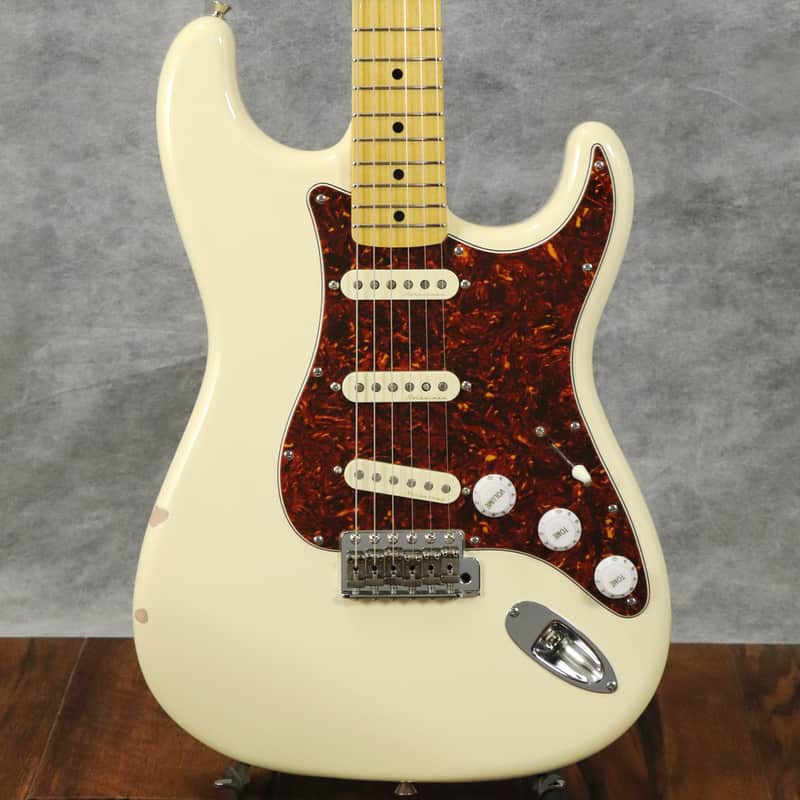 ギター Fender Japan Stratocaster mod Fender Japan Exclusive Classic 68 Stratocaster MOD | Reverb Canada