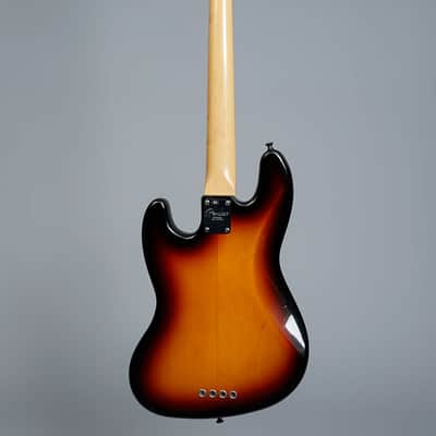 Fender American Standard Jazz Bass 2005 - Three Tone Sunburst image 8
