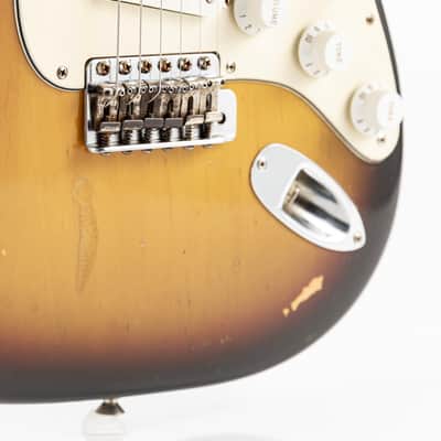USED 1971 Fender Stratocaster with Rosewood Fretboard - Sunburst image 9