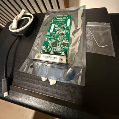 Universal Audio Apollo Thunderbolt 2 option card - with adapter Thunderbolt 3 and original cablet Apple Thunderbolt 2 image 3