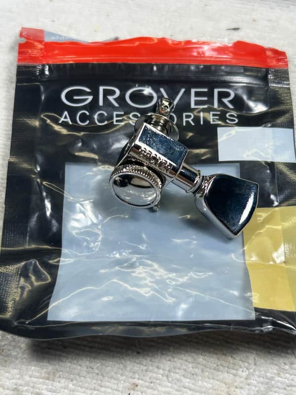 Grover Locking Tuner - Nickel Single image 1