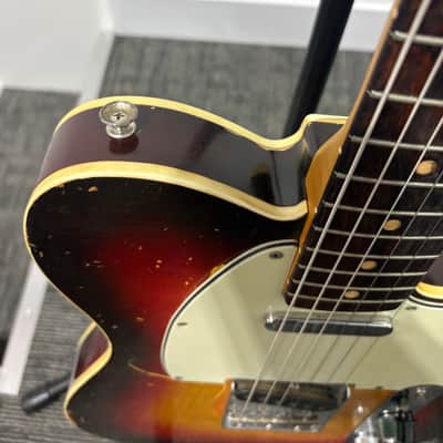 Fender Custom Telecaster 1961 - Sunburst with White Binding image 5