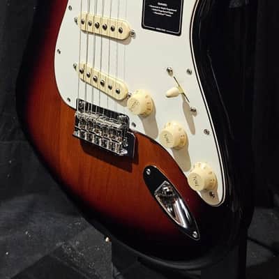 Fender Player II Stratocaster Electric Guitar - 3-color Sunburst with Rosewood Fingerboard 2025 image 6