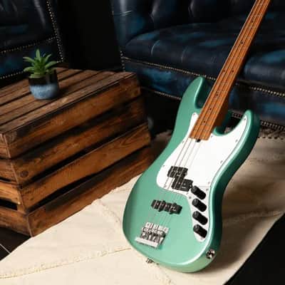 Sadowsky MetroExpress 21-Fret Hybrid P/J Bass, Roasted Maple Fingerboard, 4-String - Solid Sage Green Metallic High Polish image 9