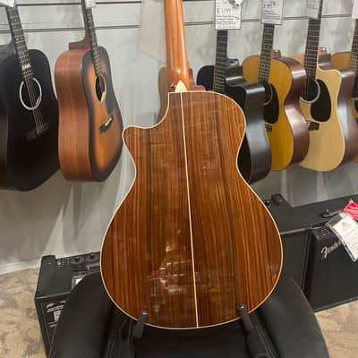 Taylor 812ce 12-Fret with V-Class Bracing 2018 - Present - Natural image 6
