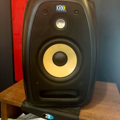 KRK Expose E8B Two-Way 8" Active Studio Monitors (Pair) 2007 - 2017 - Black image 2