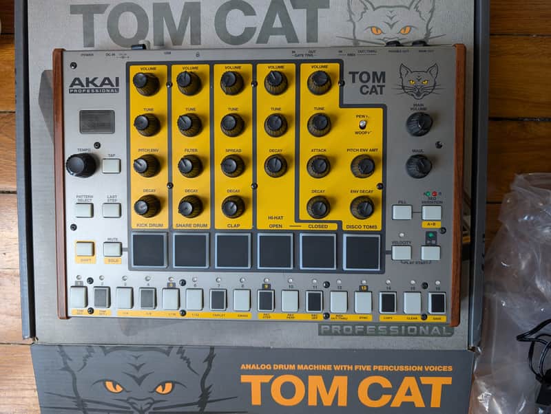 Akai Tom Cat Analog Drum Machine image 1
