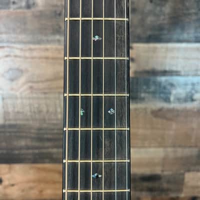 Martin D-28 Modern Deluxe Sitka Spruce / Rosewood Dreadnought Natural #137 image 13