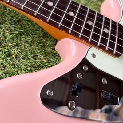 Fender Vintera III Mid '60s Jaguar - Shell Pink image 7