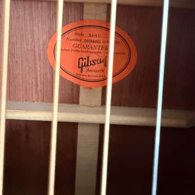 Gibson SJ- 100 2006 - Gloss image 2