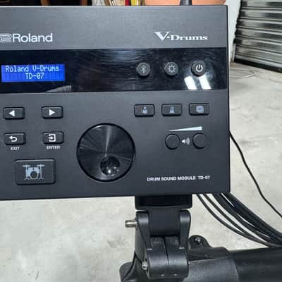 Roland TD-07KV V-Drum Kit with Mesh Pads 2021 - Black image 7