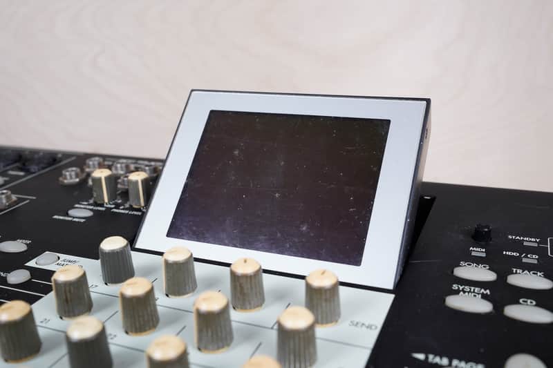 Korg D3200 Digital Recording Studio 32 Channel | Reverb
