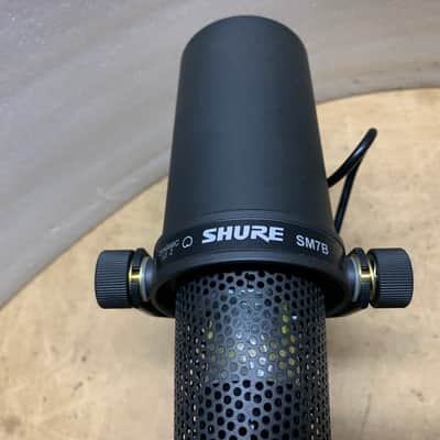 SHURE SM7B, SM 7B MICROPHONE W/ WINDSCREEN- EXCELLENT! MAKE OFFER! image 14