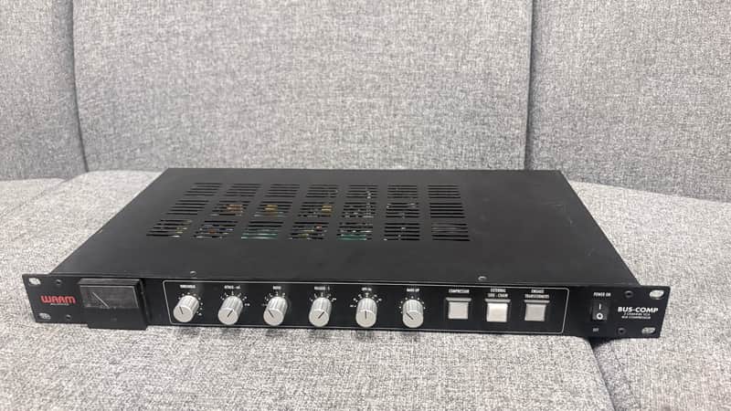 Warm Audio Bus-Comp VCA Compressor - Pro Grade for a Fraction of the Cost