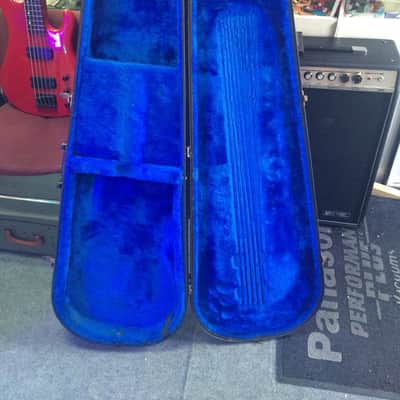 Gibson V 5 String Bass Guitar RED w/ original case image 7