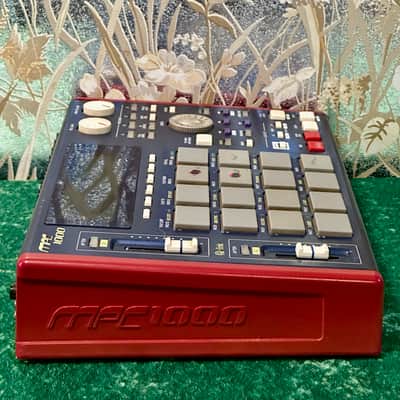 Akai MPC1000 Music Production Center 2004 - 2013 - Blue image 4