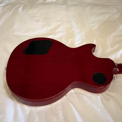 2021 Gibson Les Paul Classic - Translucent Cherry - Free Pro Setup image 8