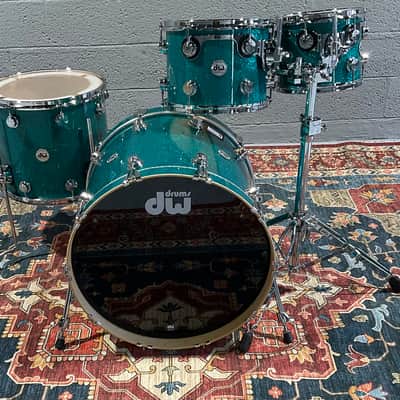 DW Collector's Series 4-Piece Shell Pack 10", 12", 16" 22" Drum Kit, Teal Glass image 4