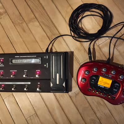 Line 6 POD X3 Multi-Effect and Amp Modeler 2007 - 2008 - Red image 7
