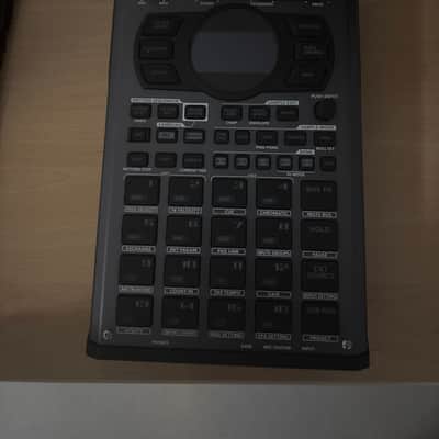 Roland SP-404MkII 2021 - Present - Gray image 1