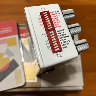 Chase Bliss Audio Reverse Mode C 2023 - White Graphic image 6