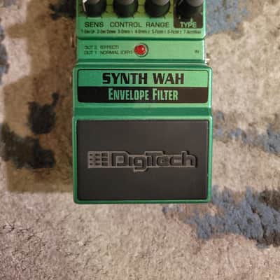 Digitech Synth Wah Envelope Filter | Reverb