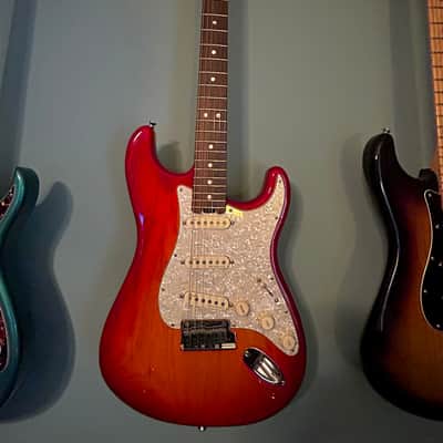 Fender American Elite Stratocaster MINT w/ OHSC image 3