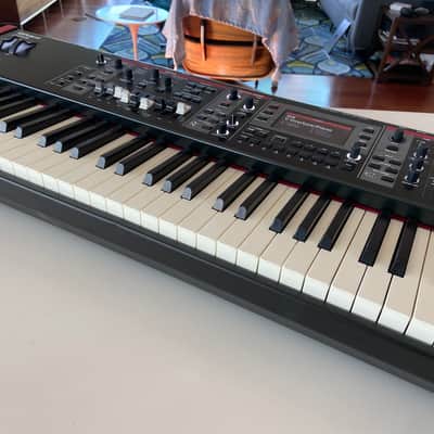 Roland V-Stage 88 Digital Stage Piano image 8