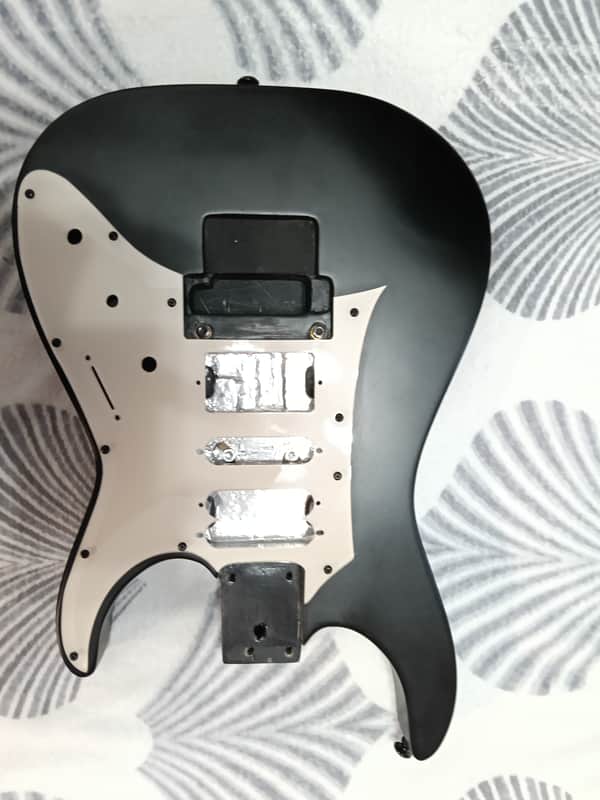 ESP LTD M 400 2018 - Black image 1