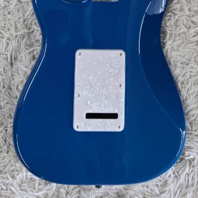 Fender Player II Modified Stratocaster®, Rosewood Fingerboard, Electric Blue image 4
