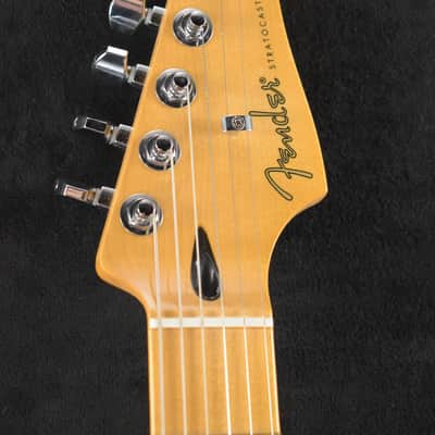 Mint Fender Player II Modified Stratocaster Sunshine Yellow Maple Fingerboard imagen 5