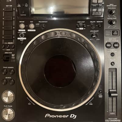 Pioneer CDJ-2000NXS2 Professional Multi Player 2010s - Black image 1