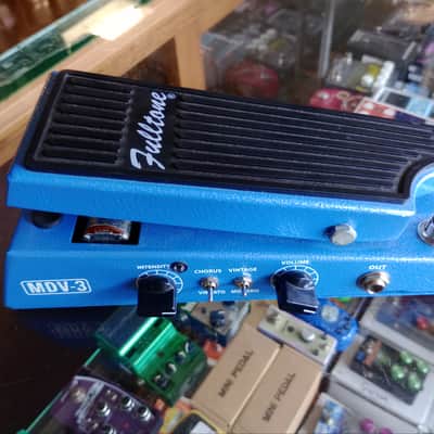 Fulltone Mini Deja Vibe MDV-3 Blue Pedal *** FREE SHIPPING *** image 5