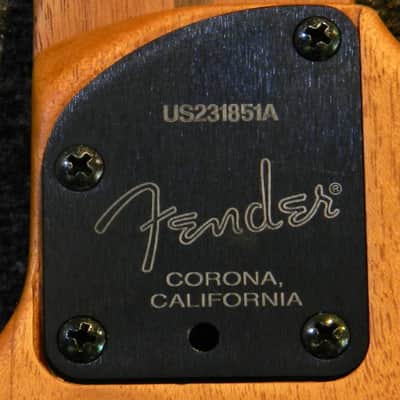 Fender American Acoustasonic Jazzmaster All-Mahogany 2023 Bourbon Burst image 5