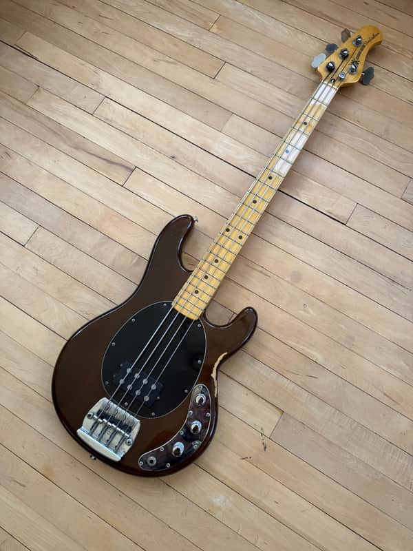 Ernie Ball Music Man Stingray
