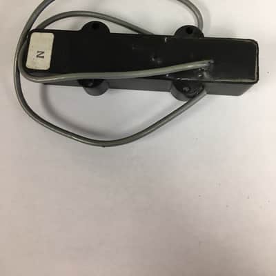 Seymour Duncan Active EQ Bass Pickups AJJ-1 Neck and Bridge image 6