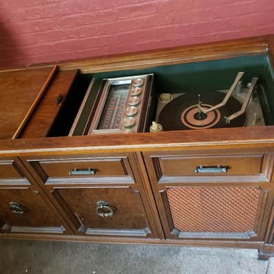 MAGNAVOX ASTRO SONIC 1960 WOOD image 1
